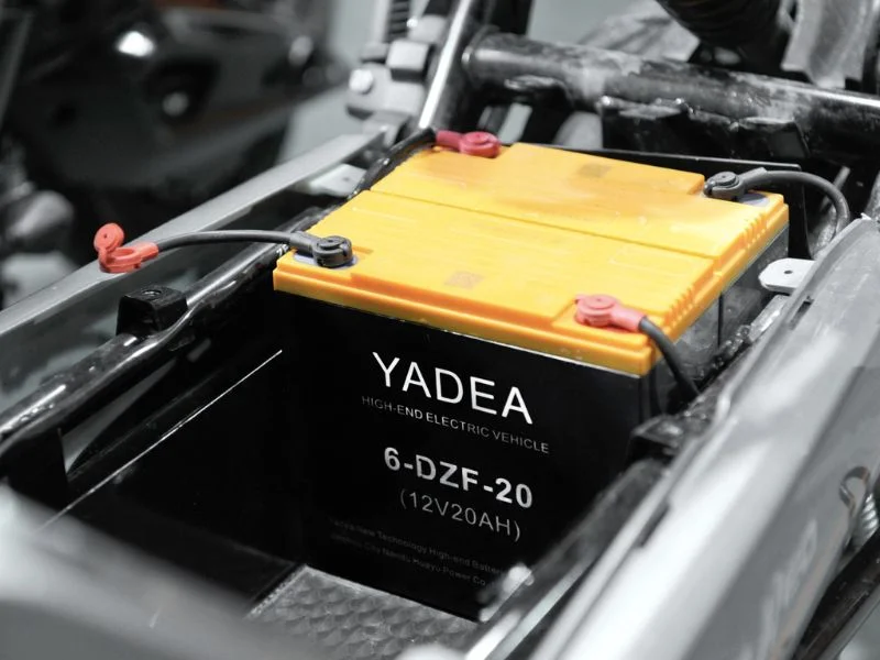 Trang bị thêm ắc quy cho xe điện bằng việc đấu nối chúng