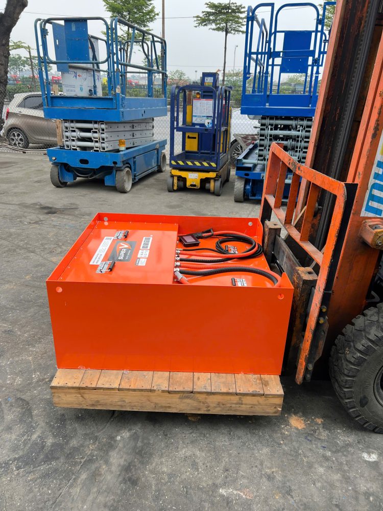 Pin lithium xe nâng điện SVF72-300