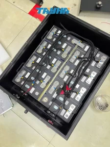 Pin lithium cho xe nâng điện