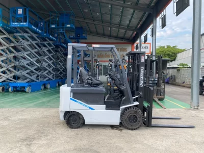 Xe nâng điện Unicarriers T1B2L25U tại Cần Thơ