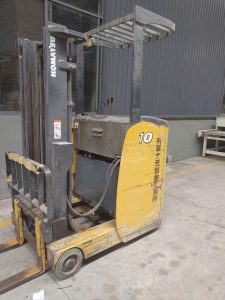 Xe nâng điện Komatsu trong hồ sơ lắp pin SVF48-230 tại Biên Hòa